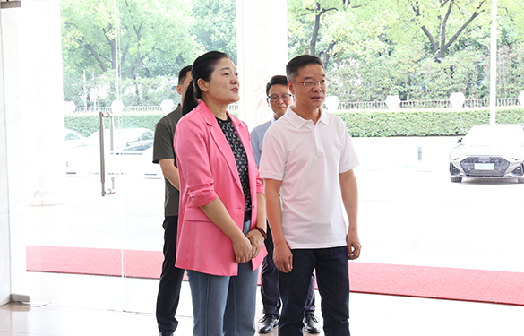 政企同心  护航度夏——溧阳市高新区管委会来恒峰g22电缆开展“送清凉”慰问活动-恒峰g22——恒峰g22电缆 恒峰g22品质